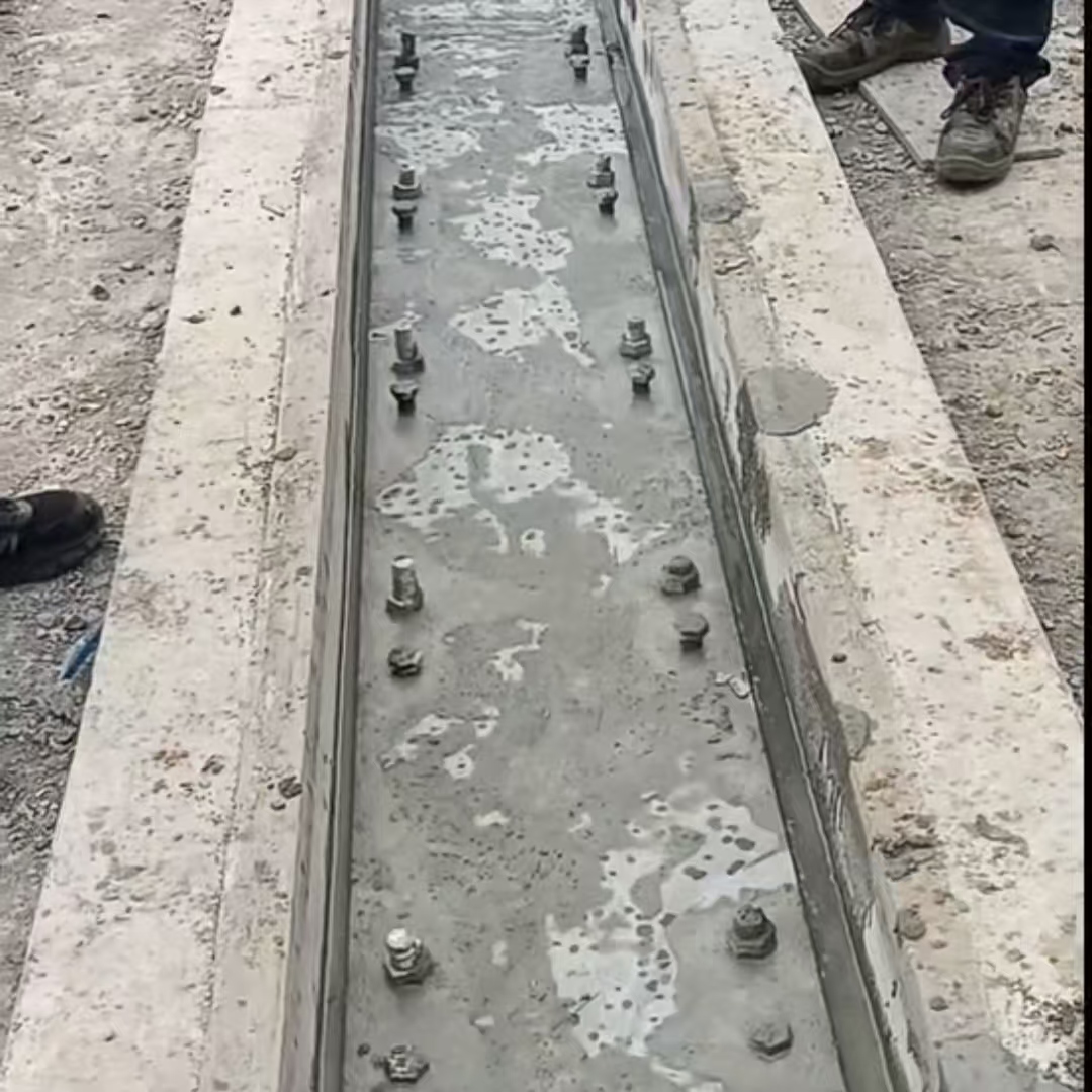 洛南环氧树脂轨道胶泥是什么？用在哪里？